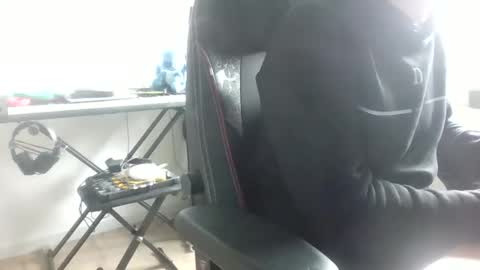 fem_alice_louis_dom online show from September 18, 2025, 12:29 pm