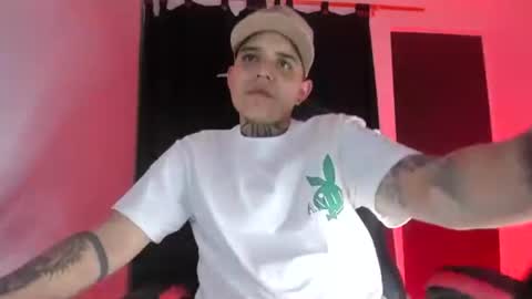 Snapshot of femboy666sixx_ chatting on December 23, 2024, 4:44 am GABY666 online show from December 23, 2024, 4:44 am