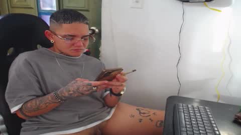 Snapshot of femboy666sixx_ chatting on February 28, 2026, 12:17 pm GABY666 online show from February 28, 2026, 12:17 pm