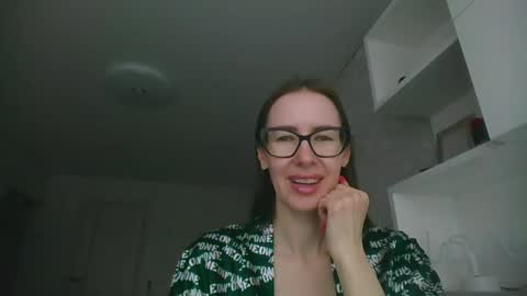 feraliss online show from April 12, 2026, 9:58 am