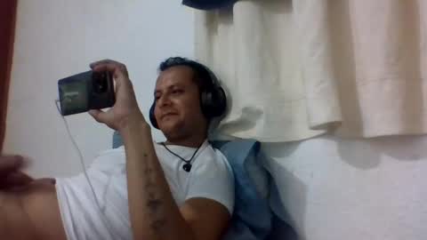 fernandogdl2020 online show from March 4, 2026, 7:47 am