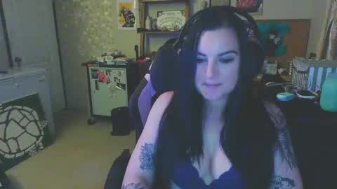 Snapshot of ferocityflame chatting on January 21, 2025, 1:50 am ferocityflame online show from January 21, 2025, 1:50 am