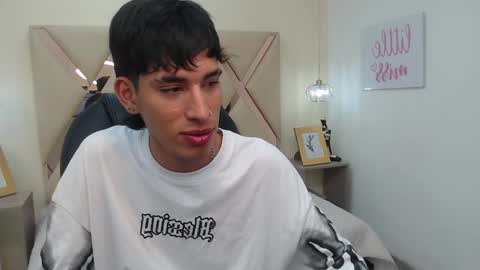 FER PHOENIX online show from March 9, 2025, 12:31 pm