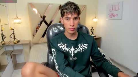 FER PHOENIX online show from January 19, 2026, 3:21 am