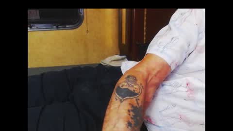 ferra_testarossa online show from September 25, 2025, 2:59 am