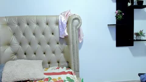 Snapshot of ferrimature chatting on February 25, 2025, 12:47 am Marcela online show from February 25, 2025, 12:47 am
