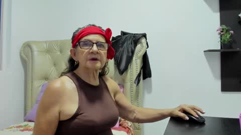 Snapshot of ferrimature chatting on February 26, 2025, 8:11 pm Marcela online show from February 26, 2025, 8:11 pm