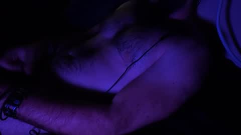 Snapshot of ferrite_is_a_loser chatting on October 2, 2025, 6:09 am ferrite_is_a_loser online show from October 2, 2025, 6:09 am