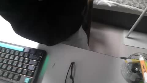 festival1129 online show from December 1, 2025, 12:32 pm