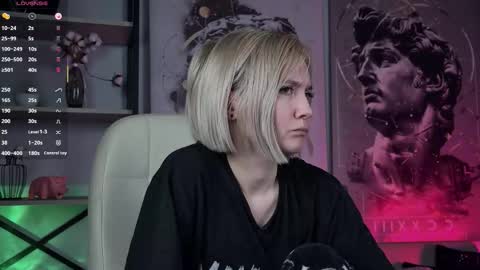 Rey online show from March 12, 2026, 8:53 am