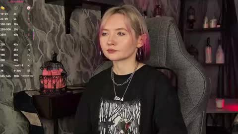 Rey online show from April 20, 2026, 2:20 pm