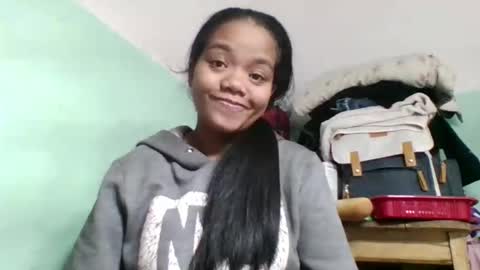 fetranialdy online show from September 12, 2025, 4:23 am