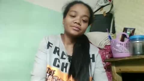 fetranialdy online show from October 24, 2025, 5:04 am