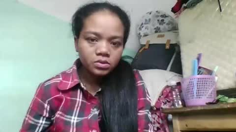 fetranialdy online show from October 29, 2025, 5:42 am