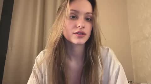 Lisa online show from February 12, 2025, 12:12 pm