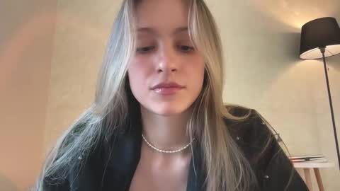 Lisa online show from March 12, 2025, 10:37 am