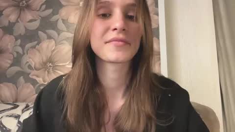 Lisa online show from March 18, 2026, 1:47 pm