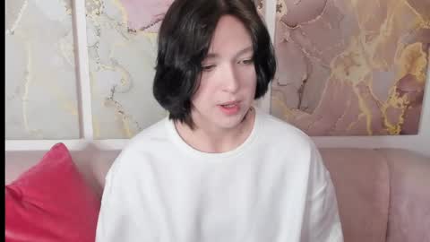 fiamoory online show from April 21, 2026, 1:18 am