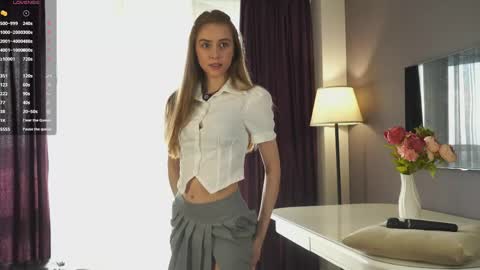 Hello there im Isabela3 online show from May 17, 2026, 3:04 am