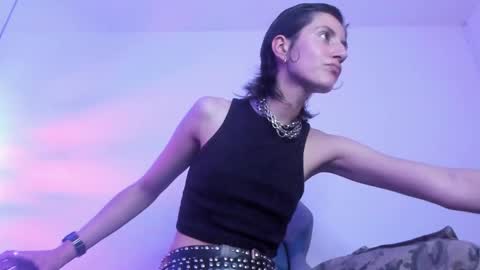   online show from February 28, 2025, 5:59 pm