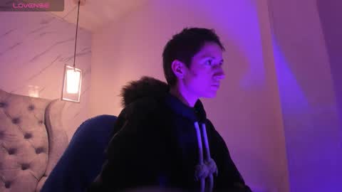   online show from February 25, 2026, 12:04 pm