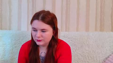 Snapshot of fiery_foxy chatting on June 25, 2026, 5:12 am Mabel online show from June 25, 2026, 5:12 am