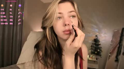 Filla online show from November 29, 2025, 3:09 am