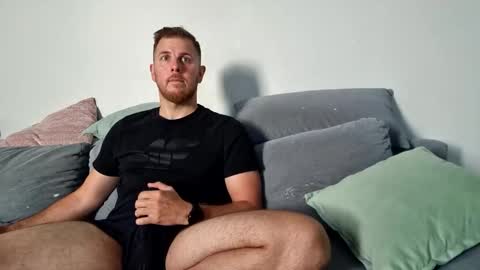 Snapshot of fikol123 chatting on September 22, 2025, 8:38 am fiolkamil online show from September 22, 2025, 8:38 am