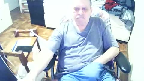 Snapshot of filhober chatting on November 1, 2025, 12:56 am filhober online show from November 1, 2025, 12:56 am