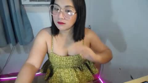 Snapshot of filipina_jess chatting on January 11, 2026, 5:40 pm filipina_jess online show from January 11, 2026, 5:40 pm