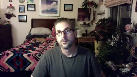 finante online show from October 7, 2025, 2:20 am