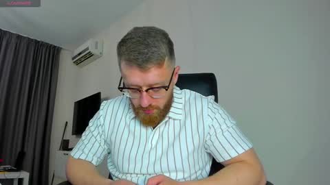 FindomGuyXXX online show from March 29, 2026, 3:01 pm