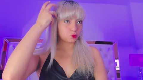 finnky1 online show from March 5, 2025, 3:40 am