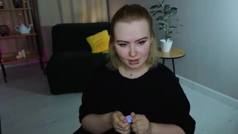 Fiona online show from March 28, 2026, 10:31 pm