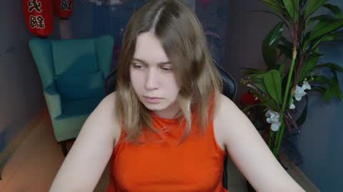 fiora online show from January 7, 2025, 5:01 am