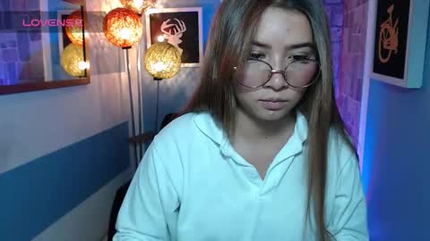 Snapshot of fiorellaa_delsd chatting on September 23, 2025, 4:32 pm Fiorellaa online show from September 23, 2025, 4:32 pm