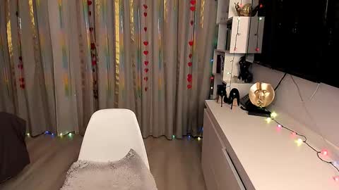 FireFox online show from February 21, 2025, 11:32 pm