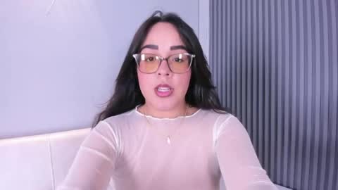 Firedoll online show from June 1, 2026, 10:44 pm