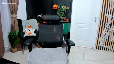 Kallisy online show from October 29, 2025, 10:33 pm