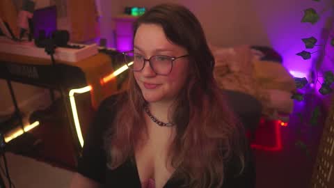 Lio Roxy online show from March 8, 2026, 5:55 am