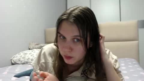 Sara online show from January 12, 2025, 7:21 pm