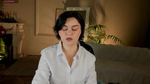 SOFIA online show from December 15, 2025, 7:12 am