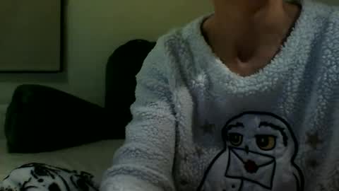 Snapshot of fitbut chatting on December 15, 2024, 9:53 pm Fitbut online show from December 15, 2024, 9:53 pm