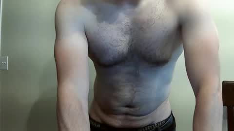 Snapshot of fithubby80 chatting on October 20, 2025, 11:05 pm fithubby80 online show from October 20, 2025, 11:05 pm