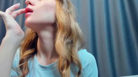 Snapshot of fizana chatting on January 10, 2026, 2:46 am Kira online show from January 10, 2026, 2:46 am