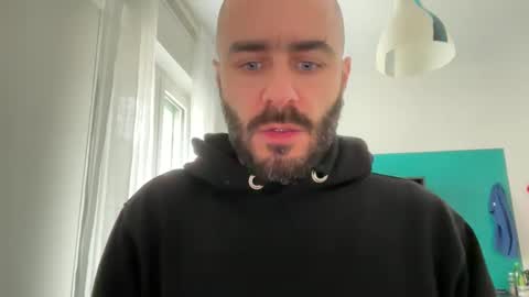 Fla is short for Flavio online show from January 6, 2025, 11:40 am