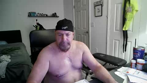 Snapshot of flaguy3233 chatting on January 30, 2025, 6:32 pm Florida guy online show from January 30, 2025, 6:32 pm