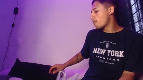 tteo  Sienna  online show from March 3, 2025, 2:37 pm