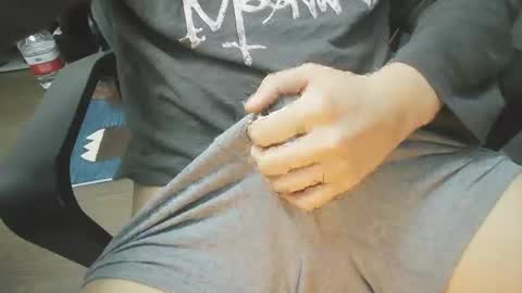 Snapshot of flare1103 chatting on December 4, 2024, 3:37 am flare1103 online show from December 4, 2024, 3:37 am