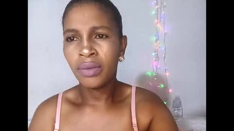 Snapshot of flawagal chatting on April 16, 2026, 10:16 am flawagal online show from April 16, 2026, 10:16 am